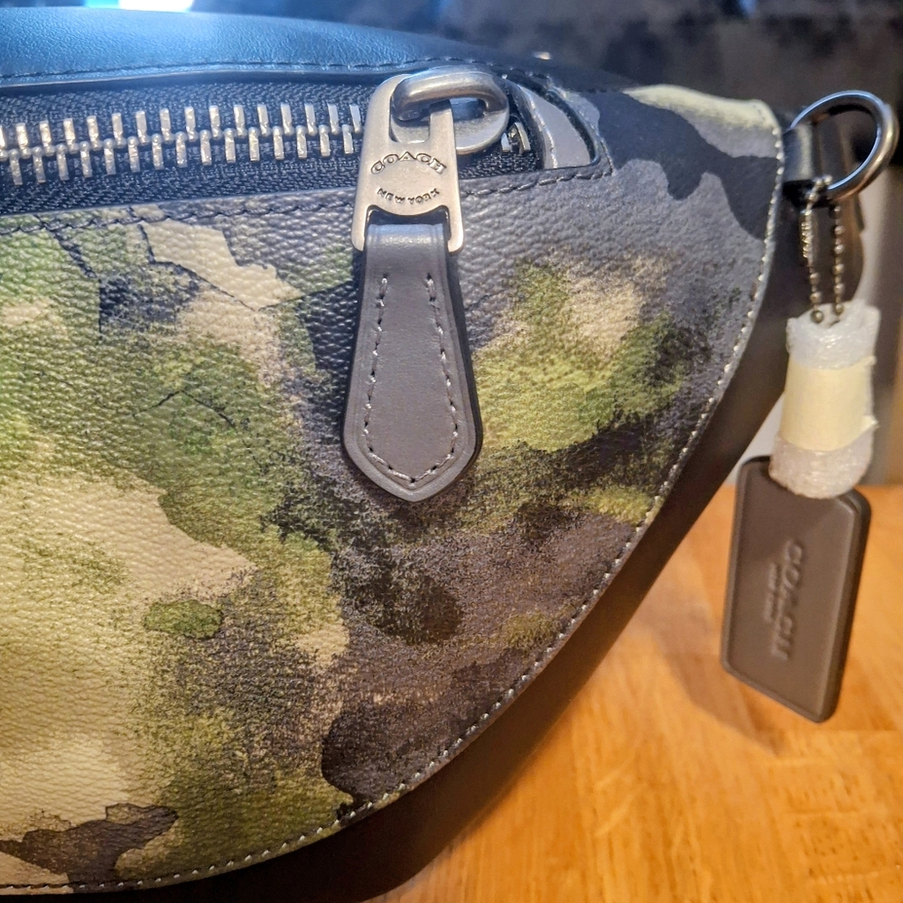 Coach Warren Belt Bag With Watercolor Script Print - Picture 3 of 16